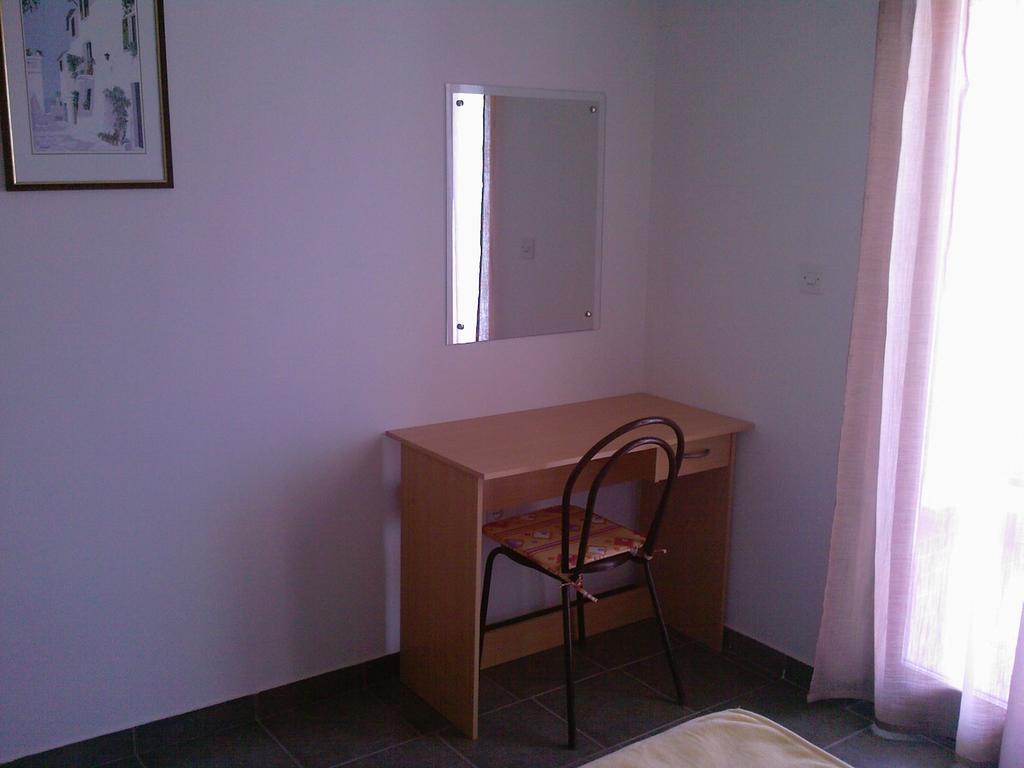 Apartments Meni دراغ الغرفة الصورة