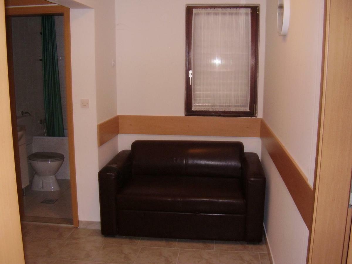 Apartments Meni دراغ المظهر الخارجي الصورة