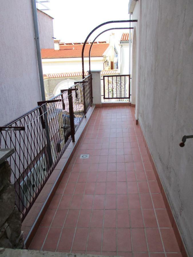 Apartments Meni دراغ المظهر الخارجي الصورة