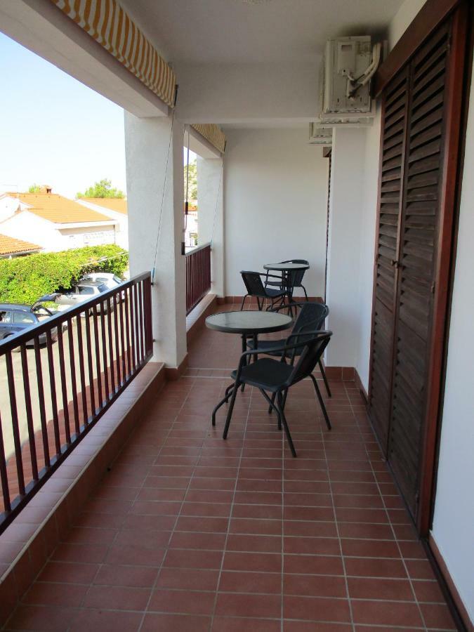 Apartments Meni دراغ المظهر الخارجي الصورة